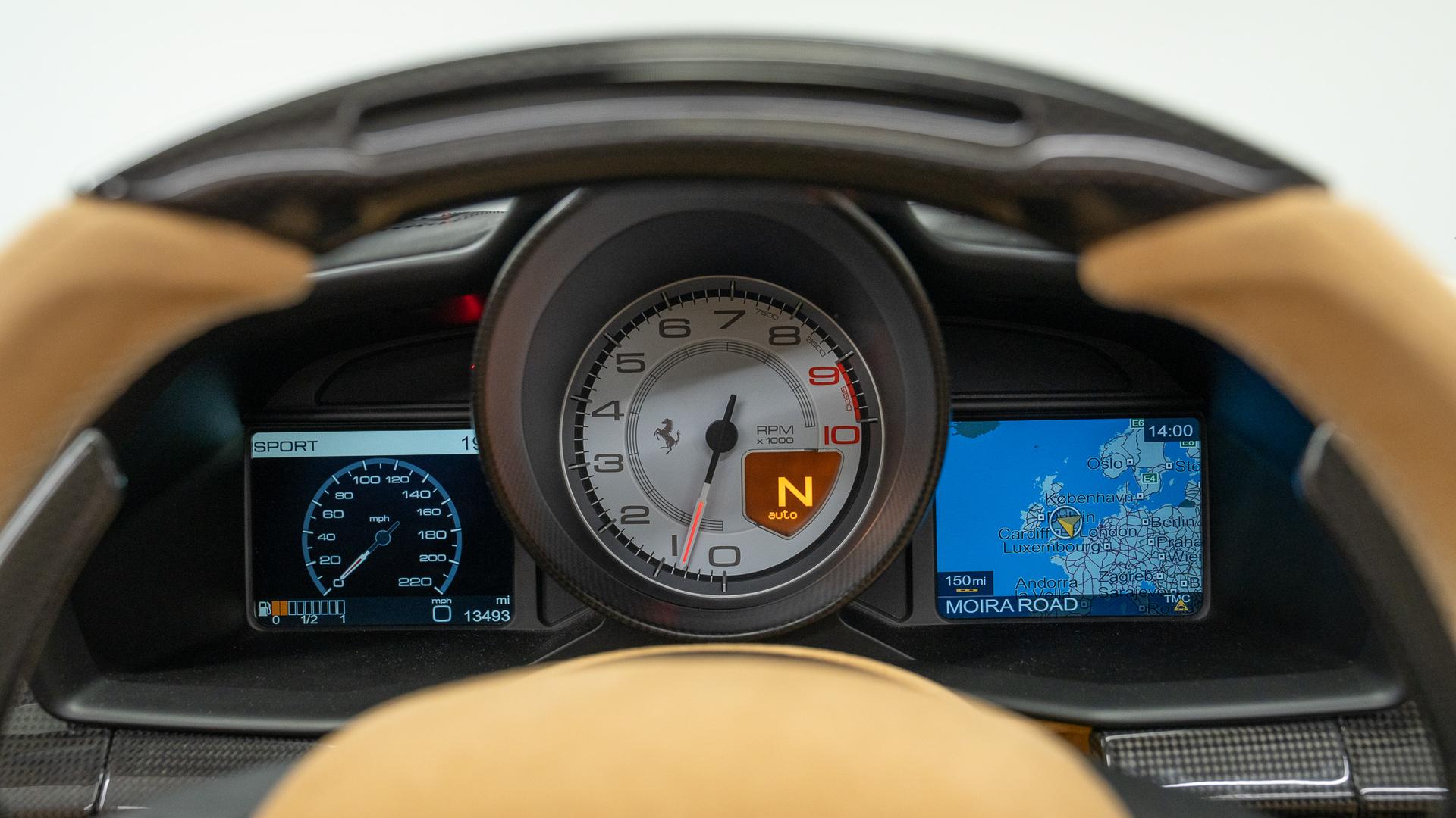 Ferrari 458 Photo e5c2ea43-b352-481f-b8fb-6bea6391ffda.jpg
