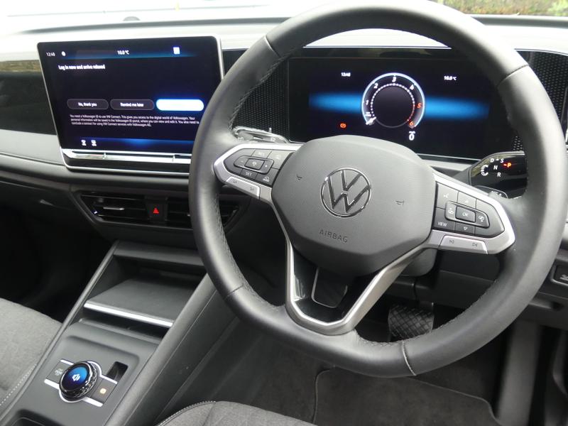 Volkswagen Tiguan Photo e5d0cb38-0673-4ba4-af11-7f8154cf3e25.jpg
