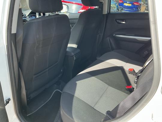 Suzuki Vitara Photo 31