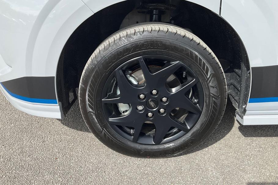 Used Ford TRANSIT CUSTOM L2DCIVSPORT2 27