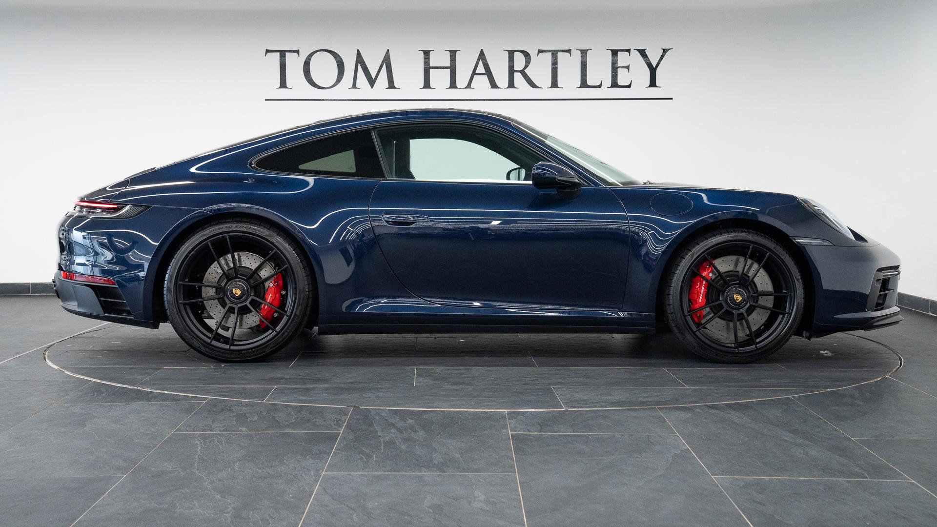 Porsche 911 Photo e5f25232-ea10-4bbe-9a74-9cef8a320ea1.jpg