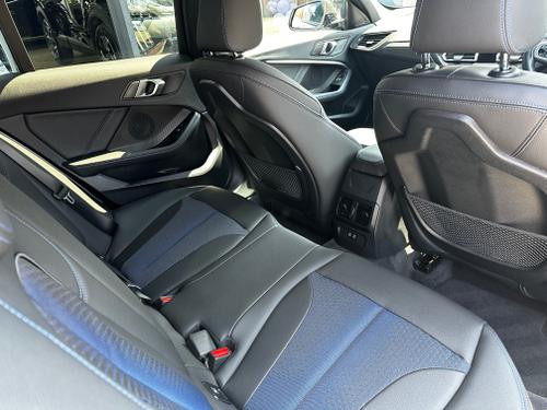 BMW 1 Series Photo e5fe03bb-cfe5-447a-a536-43ccec930a6b.jpeg