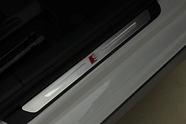 AUDI  A3 Photo 21