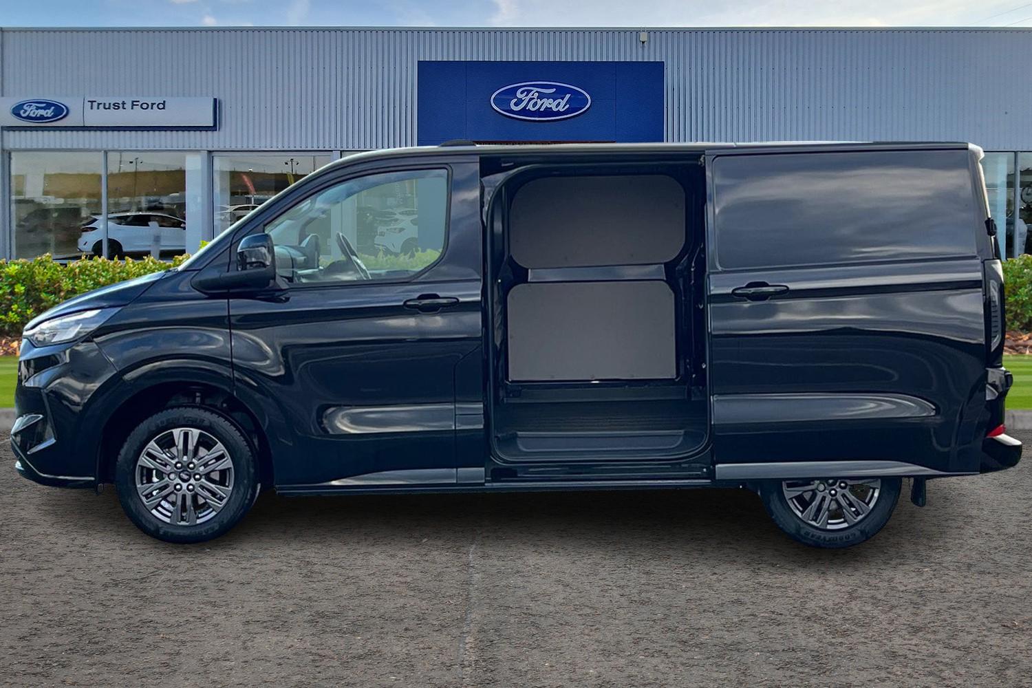 Ford TRANSIT CUSTOM Photo 5