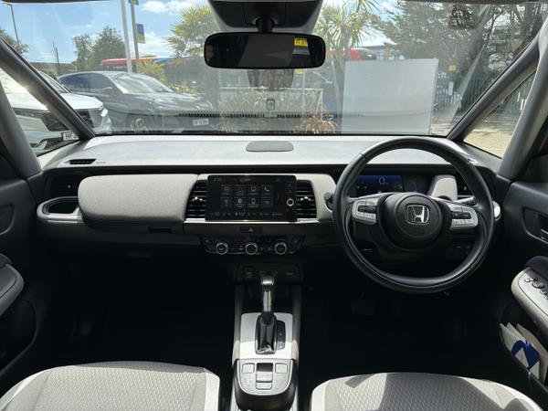 Honda Jazz Photo 3