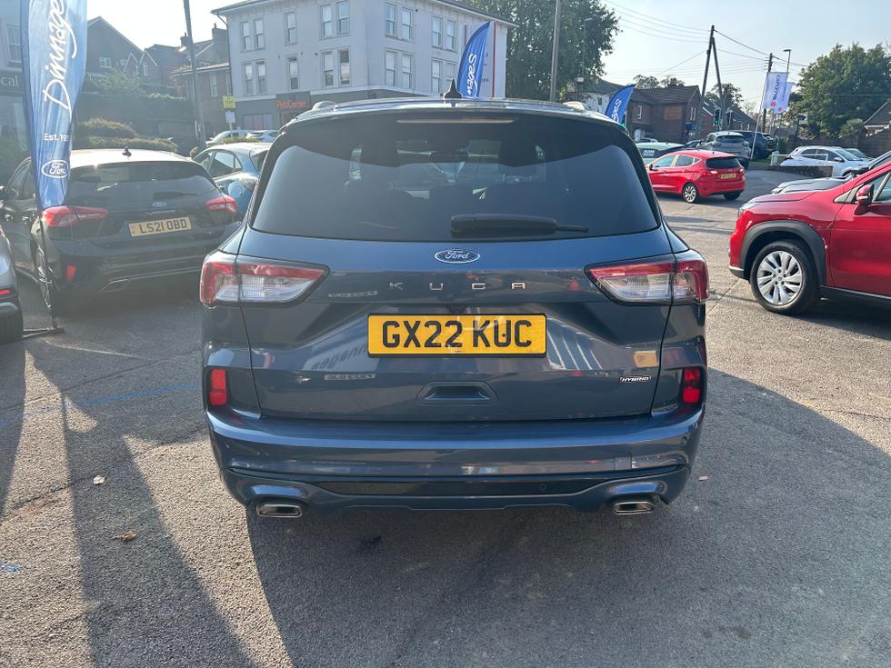 Ford Kuga Photo e635d9a1-95a3-4a3e-968f-58f3aa1cb1ca.jpeg