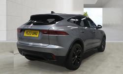 Jaguar E-PACE Photo 3