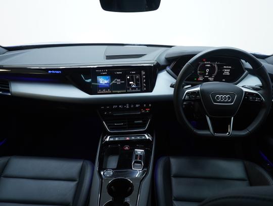 Audi e-tron GT Photo e65f8305-e6e7-40a7-a432-df643f040dd5.jpg