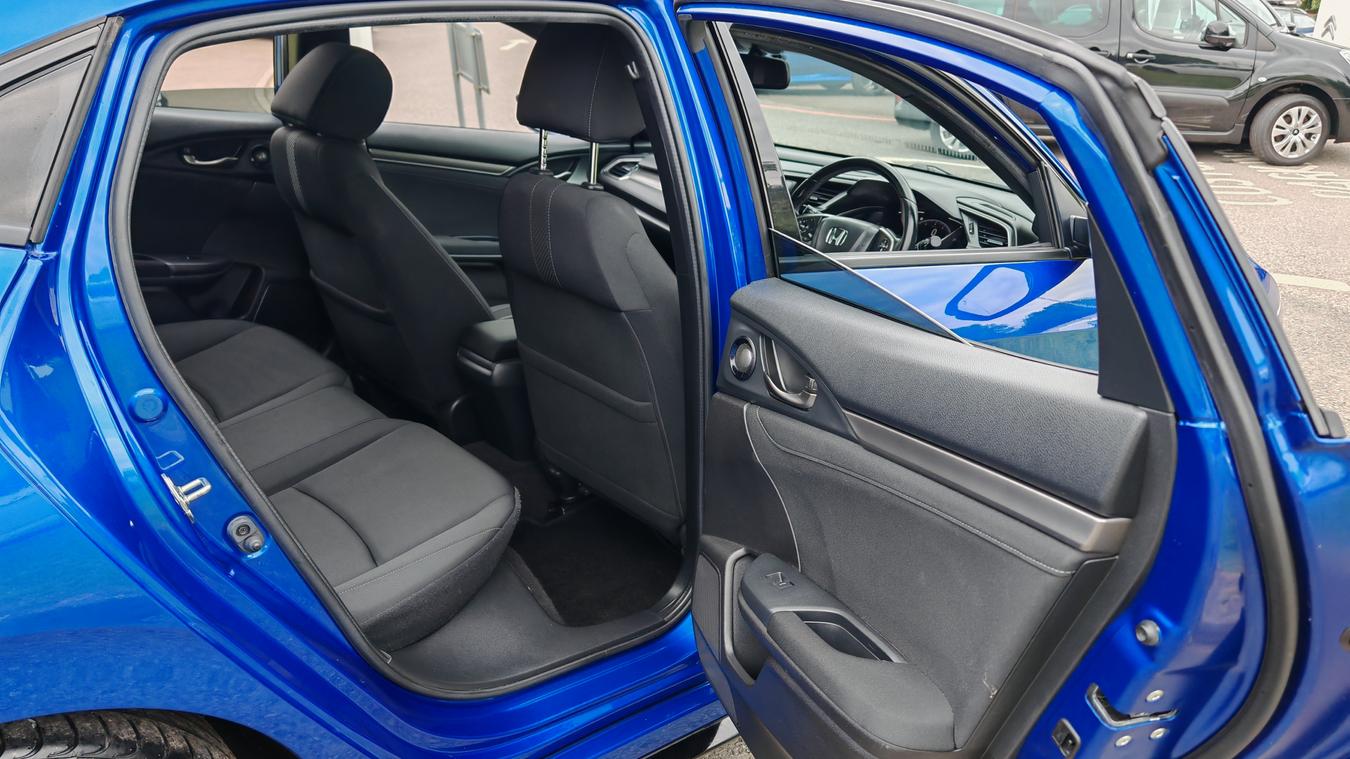 Used Honda Civic RX69UXA 15