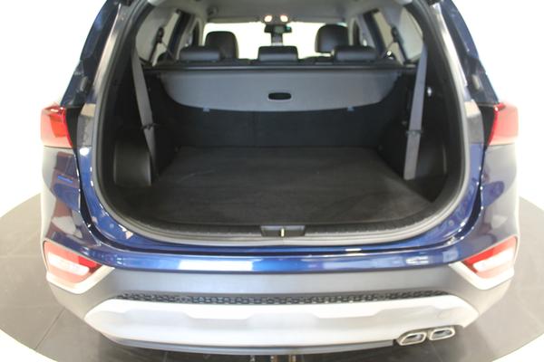 Hyundai Santa Fe 2.2 CRDi Premium SUV 5dr Diesel Manual 4WD Euro 6 (s/s) 7 Seat (200 ps) Photo 9