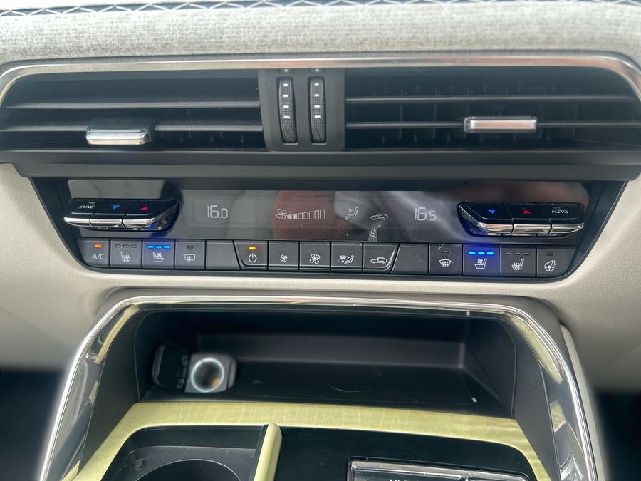 Mazda CX-60 Photo e67530d2-c08a-4198-acdd-1806cc7ba1c3.jpg