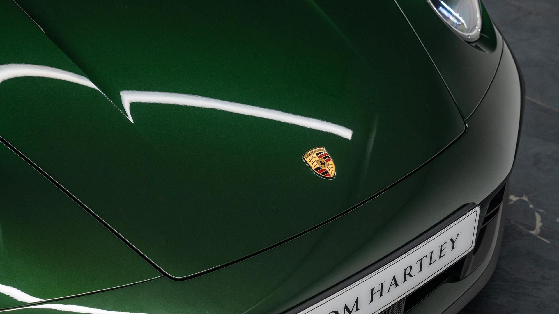 Porsche 911 Photo e68c8375-5fa1-49c7-a2c7-64642493fd7e.jpg
