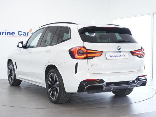 BMW iX3 Photo e6a800bd-a5cf-4690-82b4-3e70b4961edb.jpg