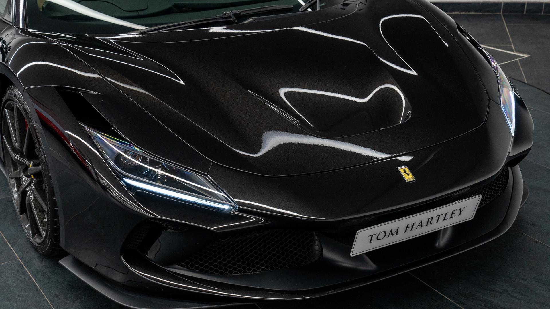 Ferrari F8 Photo e6bd5101-f5b6-4f52-815b-2300ce6af9cb.jpg