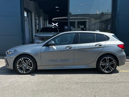 BMW 1 Series Photo e6bdfc07-4caa-4db7-b810-0a830ea6fa11.jpeg