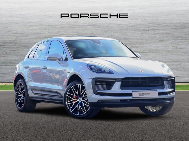 PORSCHE Macan Photo 1