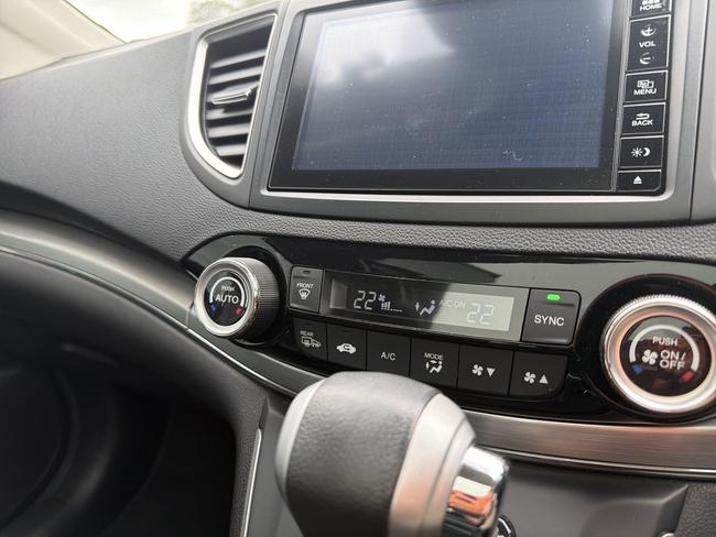 Honda CR-V Photo e6cea4a5-f348-4af0-b853-ec783de8a845.jpg