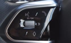 Jaguar F-PACE Photo 13