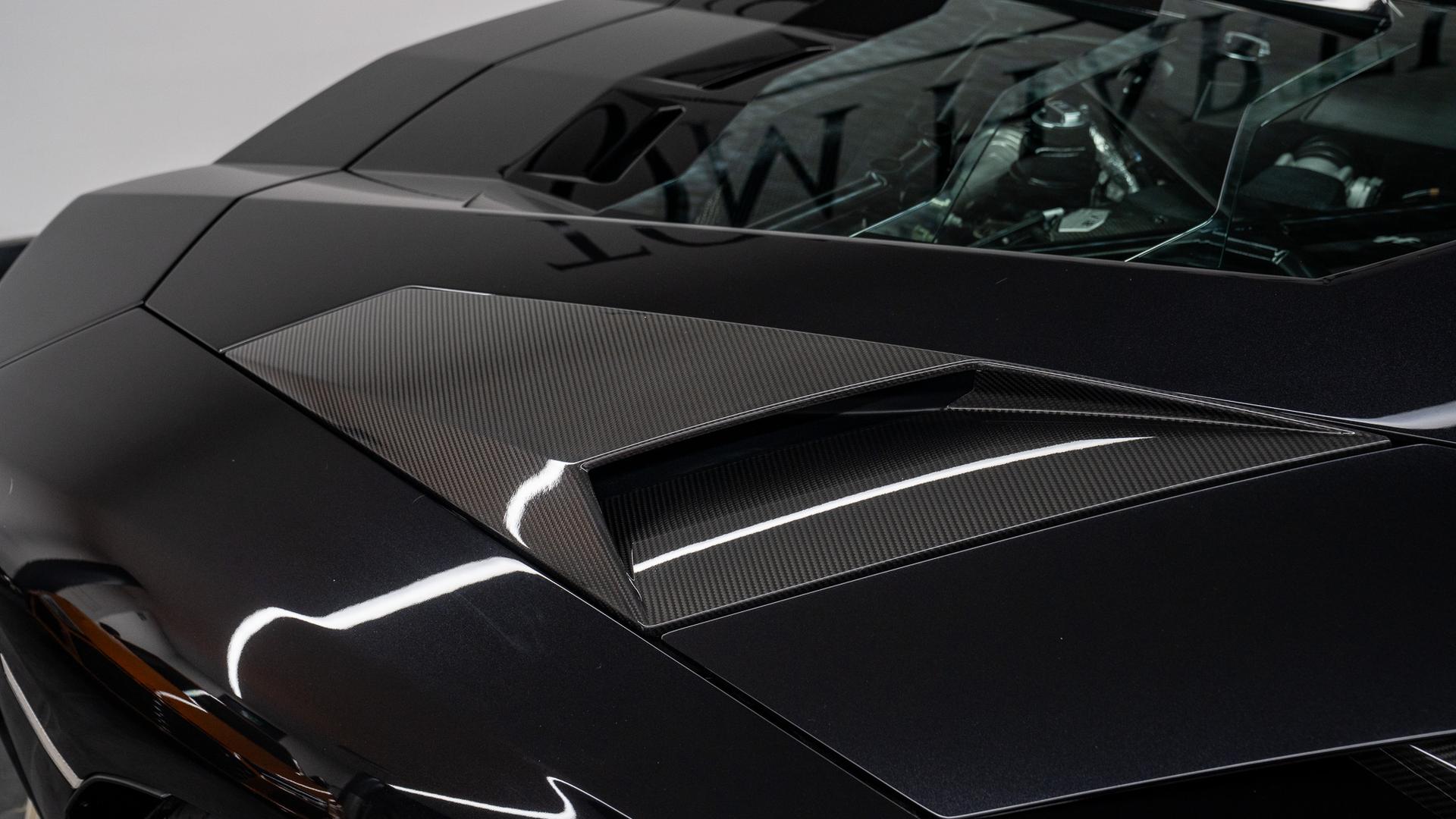 LAMBORGHINI Aventador Photo e6dc02ca-2f9b-497a-8165-d5f93e3438cd.jpg