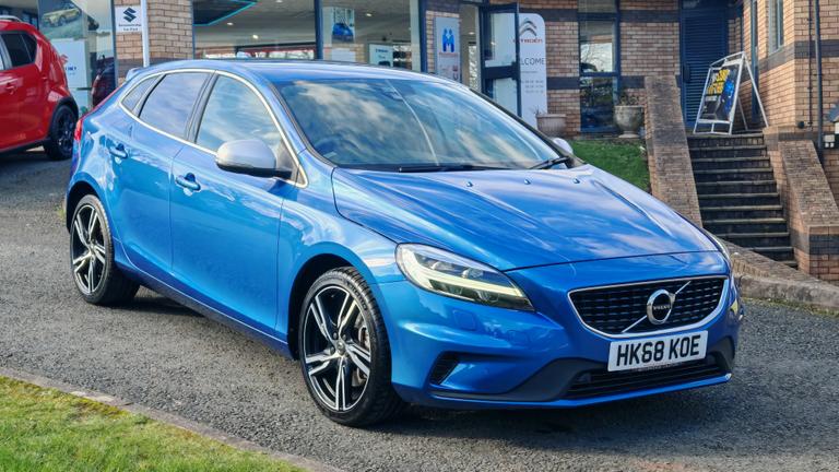 Used Volvo V40 HK68KOE 1