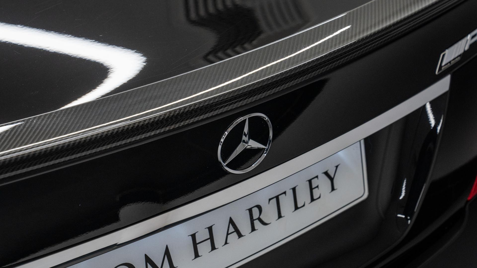 Mercedes-Benz C63 AMG Photo e6ed7232-5002-4b27-bddd-186a2ac51262.jpg