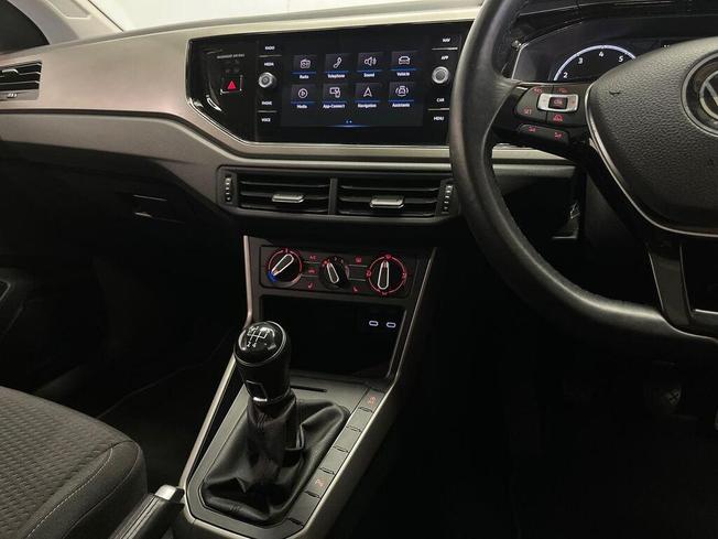 Volkswagen Polo Photo 11