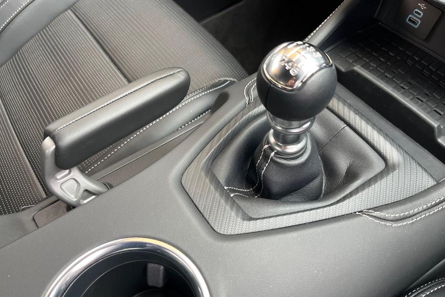 Ford MUSTANG Photo e706e3c5-6ce4-4598-862f-cb6c9041aca5.jpg