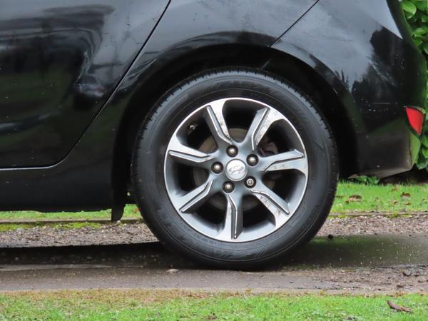 Used Hyundai ix20 BG65EEF 8
