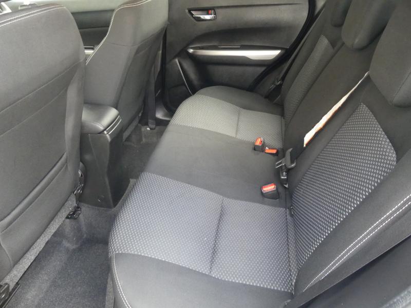 Suzuki Vitara Photo e71d7cf2-1214-472a-9933-0776d2ff20f9.jpg