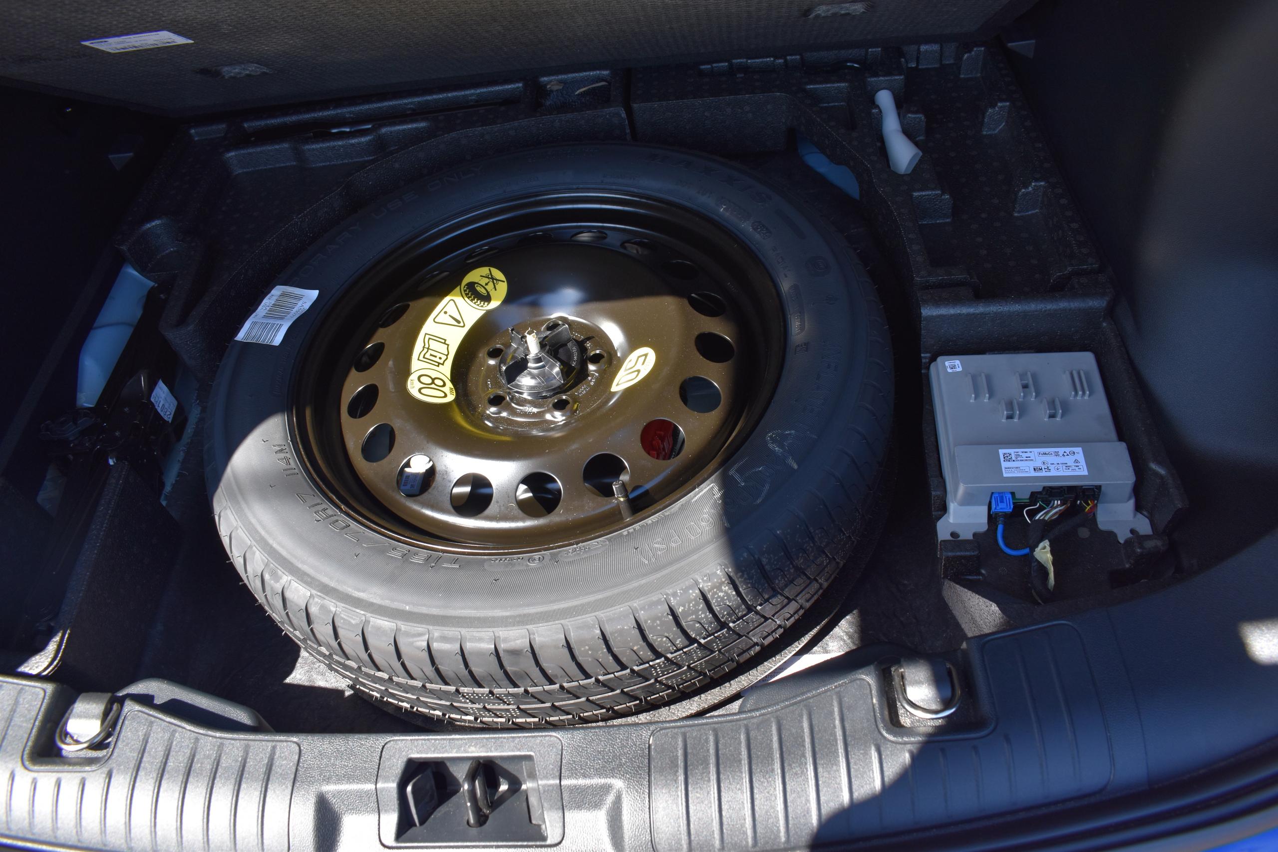 Used Ford KUGA EO75XVK 9