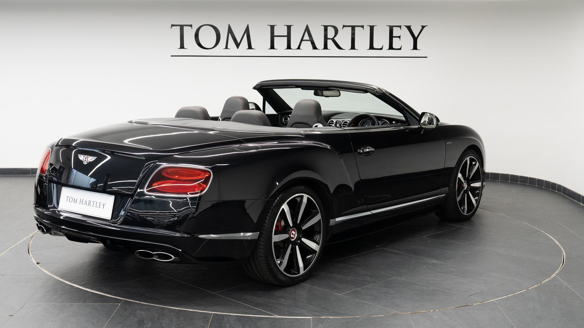 Bentley CONTINENTAL Photo e7273c2c-1507-44b5-a694-7b17b6033fda.jpg