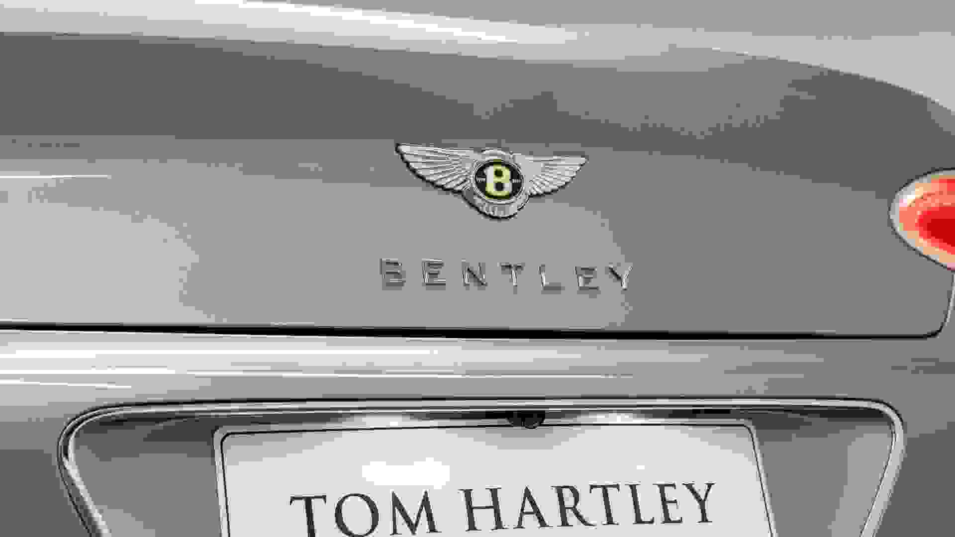 Bentley Continental GTC Photo e73de041-f591-418d-bf95-d1a74b89ad56.jpg