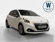 Peugeot 208 Photo 0