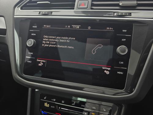 Volkswagen Tiguan Photo e7464f23-5b9b-4e47-a664-dafec546e1e3.jpg