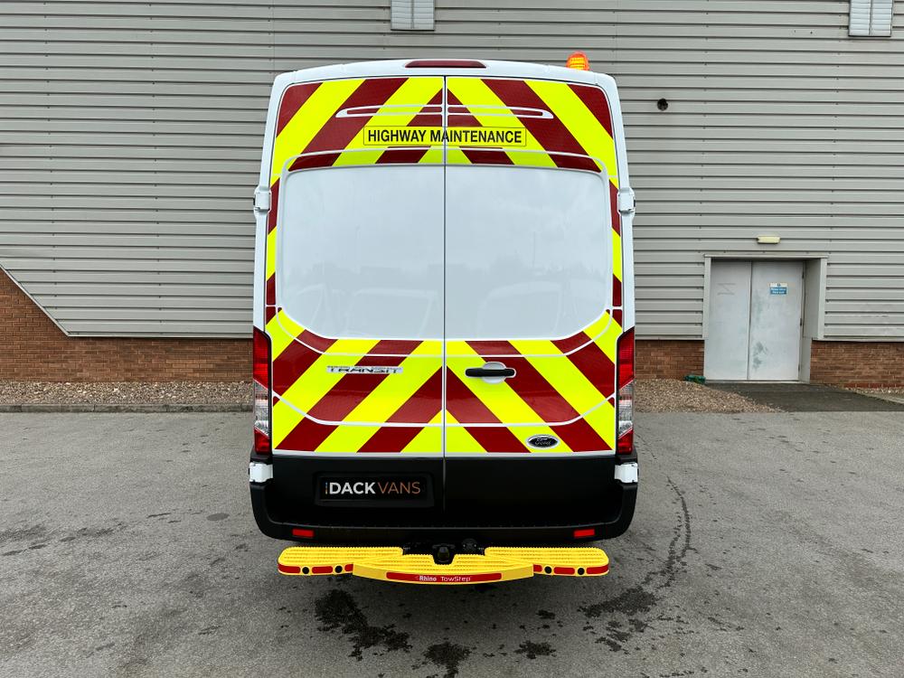 Ford Transit Photo e74f2174-910f-46db-83c3-4bb08351effc.jpg