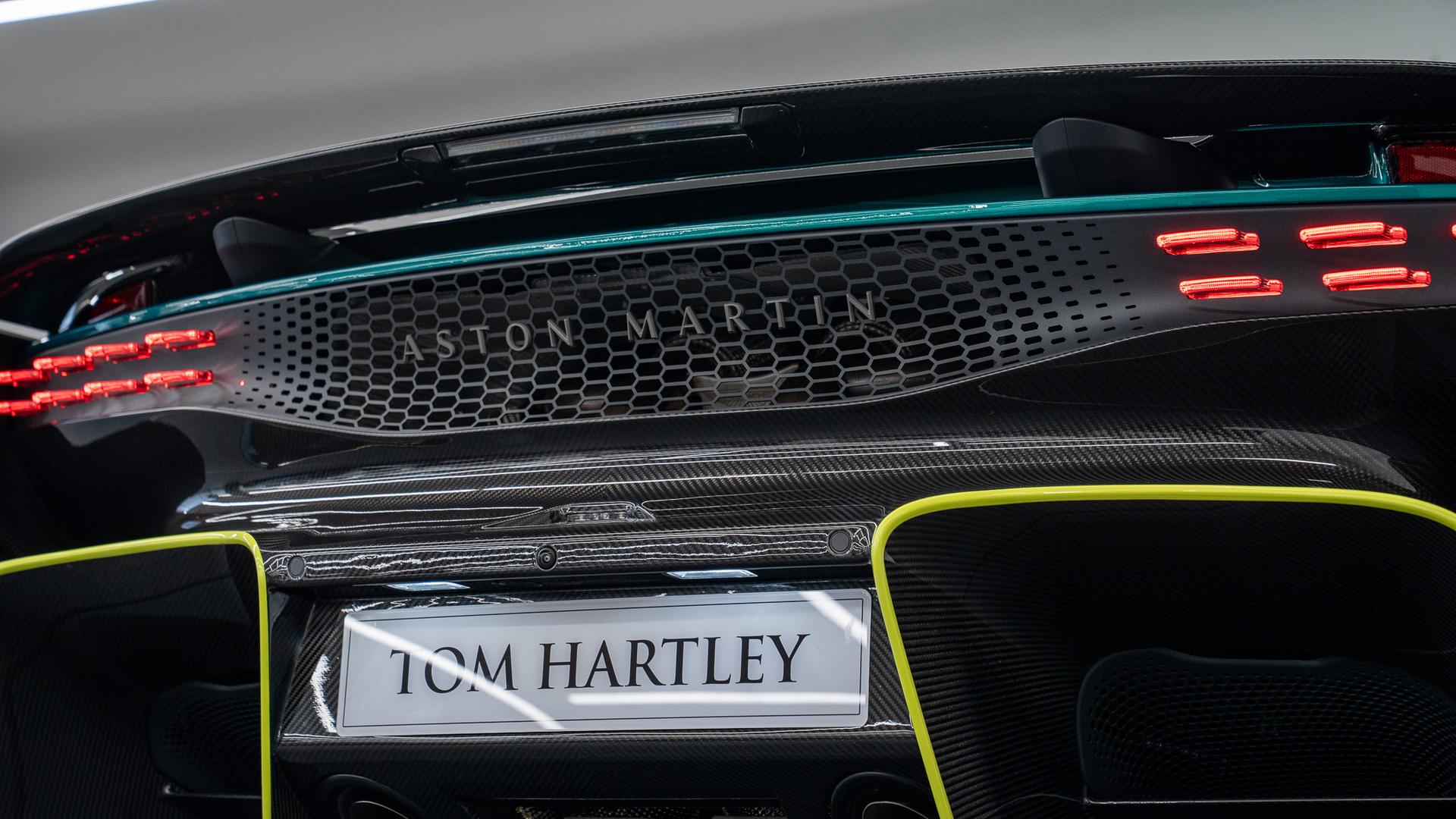 Aston Martin Valhalla Photo e763507e-9c2e-40e8-8f6b-d462b8f57d58.jpg