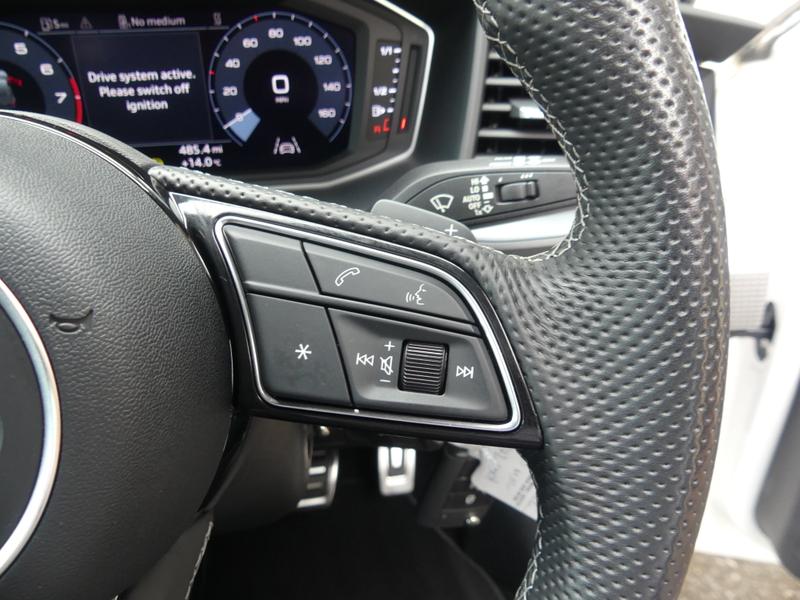 Audi A1 Photo e76b5ad5-2291-4659-90ce-83acd9c2a501.jpg