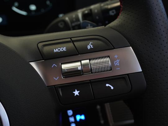 Hyundai KONA Photo e7742c4c-2719-46b9-86bc-03826c21daaa.jpg