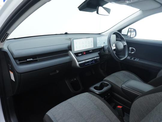 Hyundai IONIQ 5 Photo e7752f67-0e2c-4777-ab72-2d41928e895d.jpg