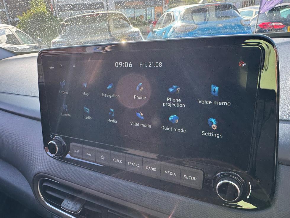 Hyundai KONA Photo e789a9ae-8723-42b3-948b-d7870aa8d54e.JPEG