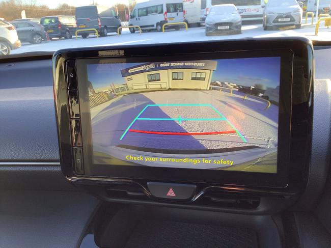 Toyota Yaris Cross Photo e7a2ec57-5ccd-44db-8ae8-130c4767f999.JPG