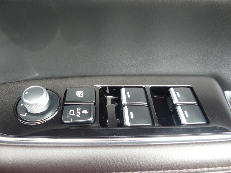 Mazda CX-5 Photo e7c19283-5cec-4395-9369-4960a14e0f18.jpg