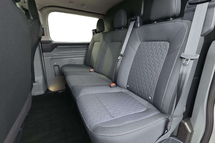 Ford TRANSIT CUSTOM Photo e7d25c69-191c-4965-af6d-6255e11824bd.jpg