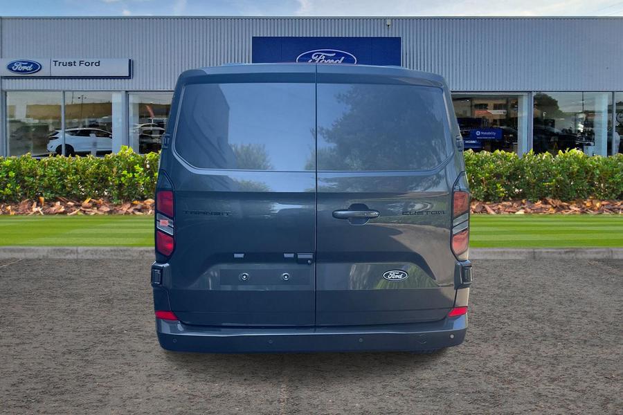 Ford TRANSIT CUSTOM Photo e7d84a64-3f8f-41a5-b9f6-a4f1b6579a9c.jpg