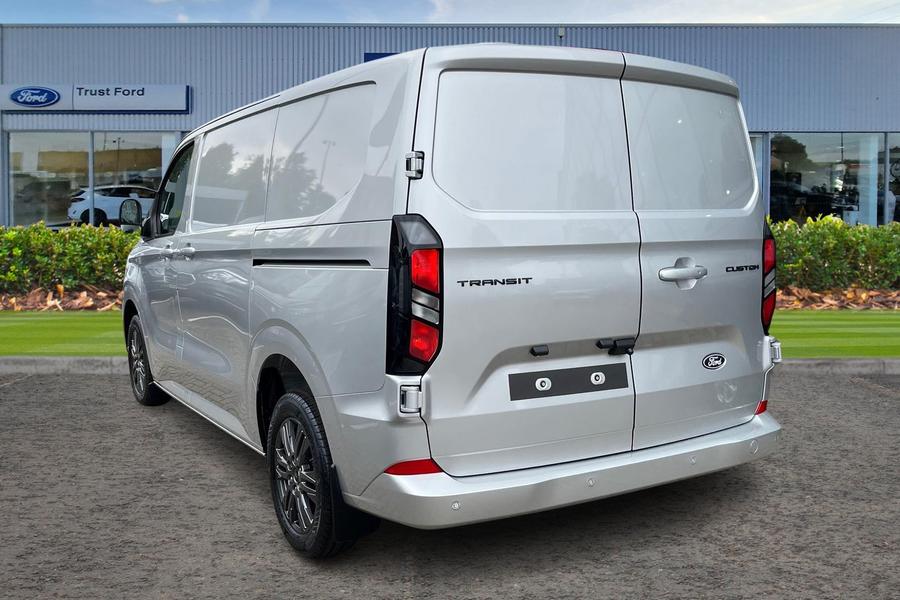 Ford TRANSIT CUSTOM Photo e7e7d91f-ed30-446c-814b-7cd4d6198458.jpg