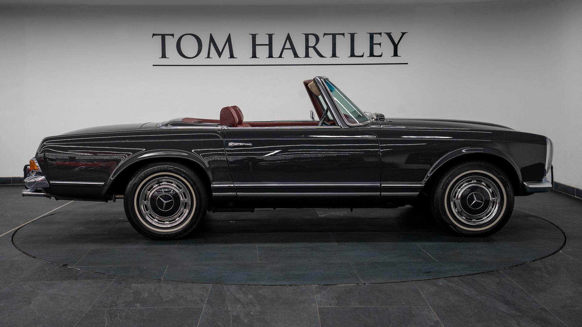 Mercedes-Benz 280 SL Photo e7e92fbc-2ce5-4b3d-92d6-2097a43873f3.jpg