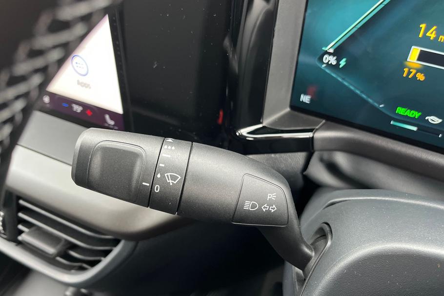 Used Ford E-TRANSIT COURIER 65/N103791 19