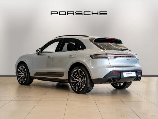 PORSCHE Macan Photo 3