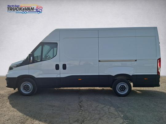 Iveco DAILY Photo