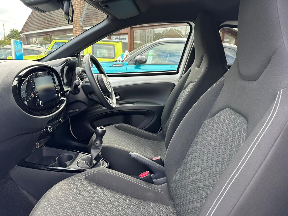 Toyota Aygo X Photo e7fd9ef7-1785-4474-aaad-ae47178abf30.JPEG